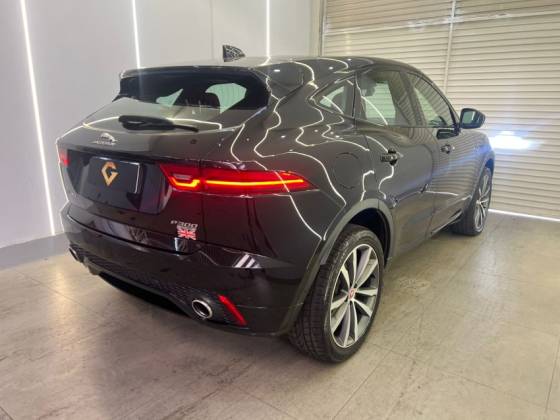 JAGUAR E-PACE 2.0 16V P300 GASOLINA R-DYNAMIC SE AWD AUTOMÁTICO